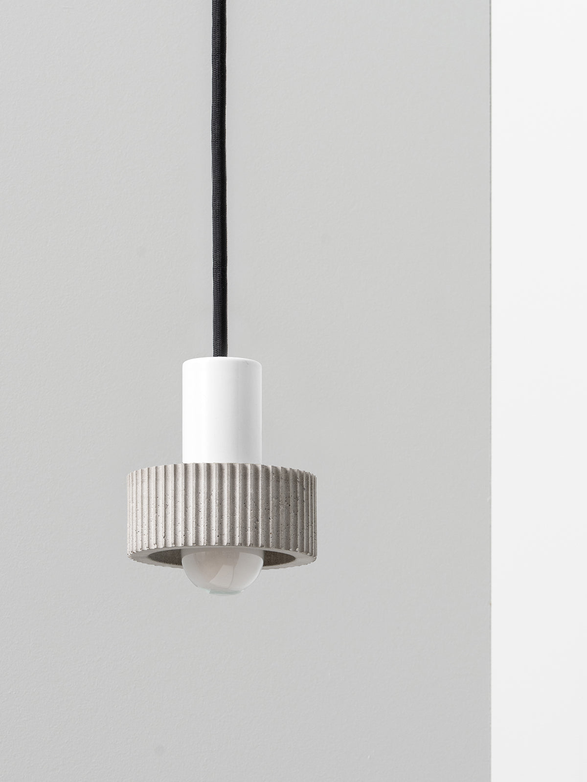[S5] pendant