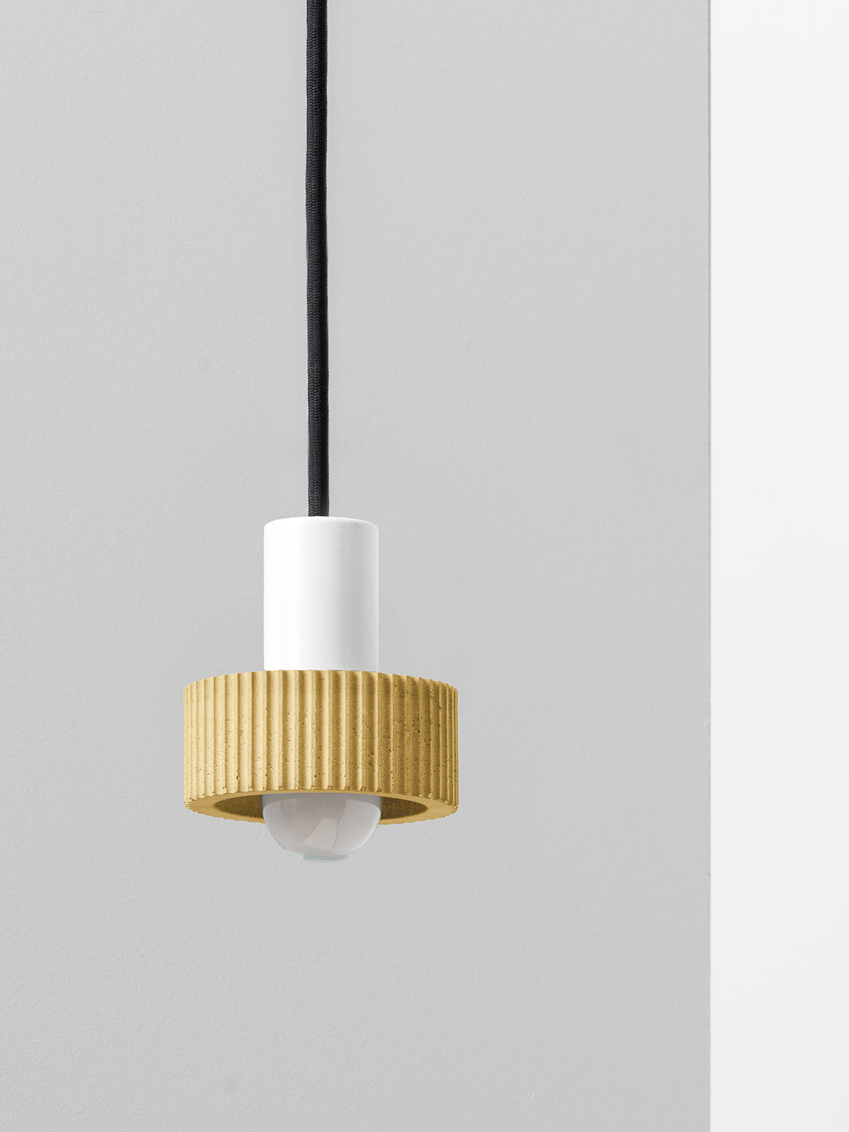 [S5] pendant